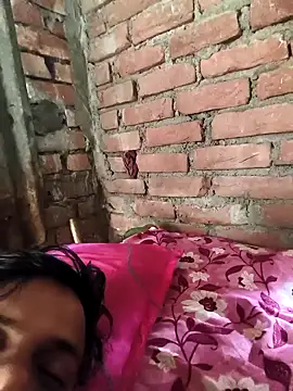 Snapshot of 20000A chatting on 09-12-25, 02:44 20000A online show from 09-12-25, 02:44