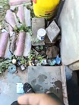 Snapshot of 20000A chatting on 10-30-25, 04:36 20000A online show from 10-30-25, 04:36