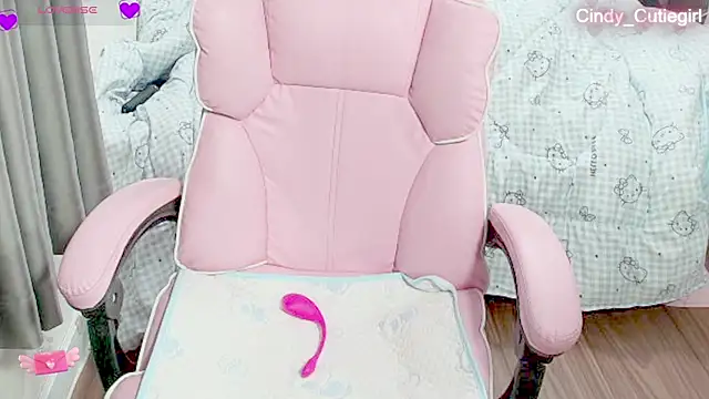 Snapshot of Cindy_Cutiegirl chatting on 07-09-26, 10:25 Cindy Cutiegirl online show from 07-09-26, 10:25
