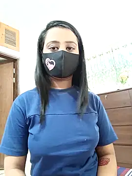 Snapshot of Prova-2 chatting on 10-01-25, 08:09 Prova-2 online show from 10-01-25, 08:09