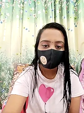 Snapshot of Prova-2 chatting on 12-14-25, 11:04 Prova-2 online show from 12-14-25, 11:04