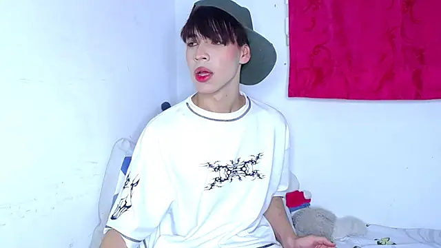 lucky stricke online show from 11-14-25, 04:22