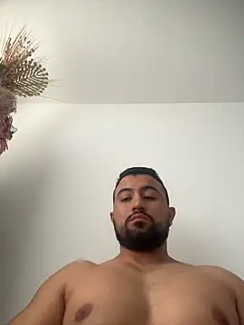 Snapshot of DoctorArabe3 chatting on 12-18-25, 12:55 DoctorArabe3 online show from 12-18-25, 12:55