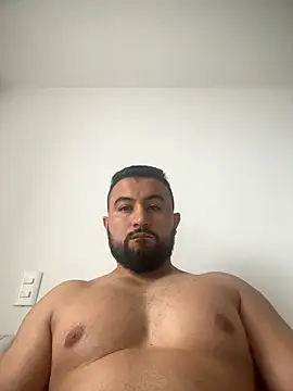 Snapshot of DoctorArabe3 chatting on 01-08-26, 12:29 DoctorArabe3 online show from 01-08-26, 12:29