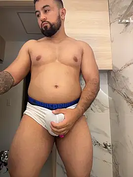 Snapshot of DoctorArabe3 chatting on 02-20-26, 11:00 DoctorArabe3 online show from 02-20-26, 11:00