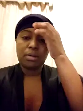 Snapshot of AcetousAbb chatting on 11-24-25, 02:11 AcetousAbb online show from 11-24-25, 02:11