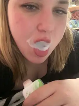 Kemeli008 online show from 09-22-25, 05:15