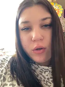 Snapshot of Kemeli008 chatting on 02-17-26, 12:56 Kemeli008 online show from 02-17-26, 12:56