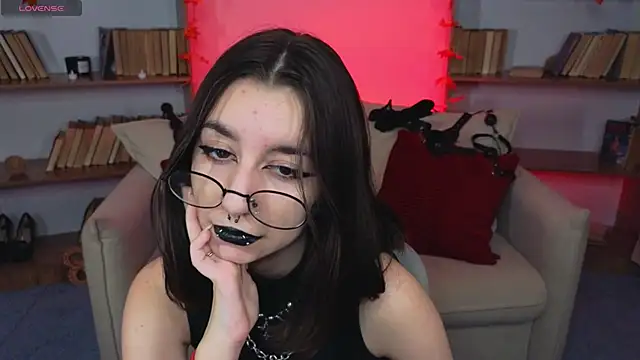 Mistress  Marcelline online show from 09-18-25, 09:33