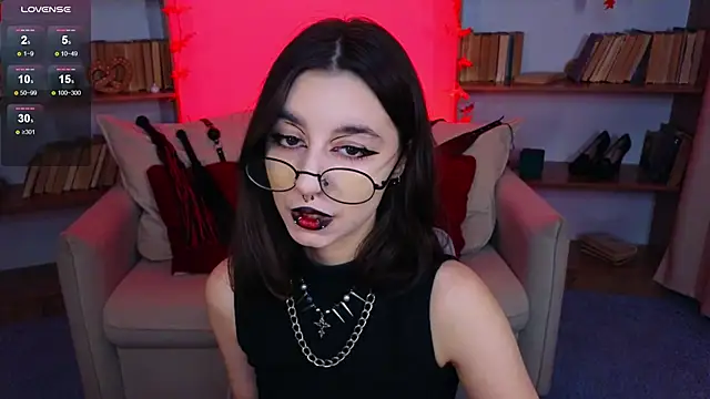 Mistress  Marcelline online show from 10-02-25, 08:54