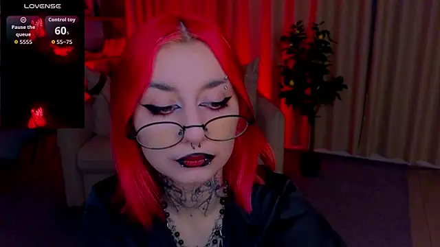 Mistress  Marcelline online show from 07-11-26, 01:30