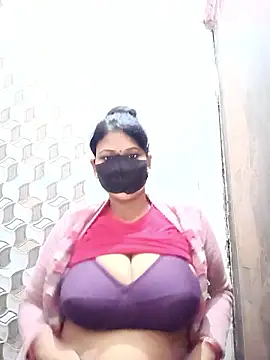 Snapshot of varnika chatting on 01-10-26, 09:22 varnika online show from 01-10-26, 09:22