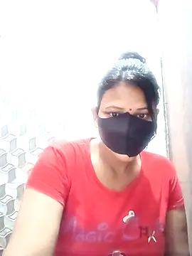 Snapshot of varnika chatting on 03-10-26, 10:42 varnika online show from 03-10-26, 10:42