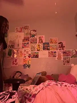 XKimmyGreen online show from 04-03-26, 05:27