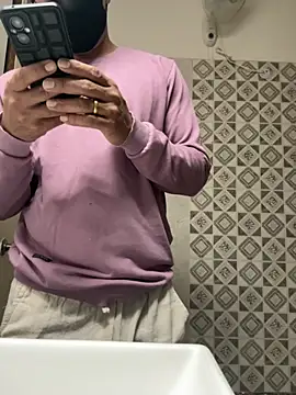 Snapshot of Atngt_69 chatting on 12-01-25, 04:01 Atngt 69 online show from 12-01-25, 04:01