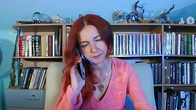 Snapshot of Foxilady357 chatting on 05-11-26, 03:40 Foxilady357 online show from 05-11-26, 03:40