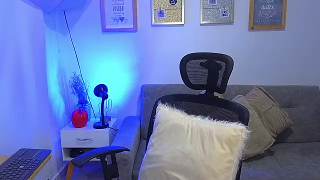 yulian vasquez online show from 11-14-25, 12:26