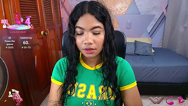 sharlottxl online show from 12-14-25, 01:33