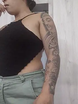 Valenn fernandez online show from 04-11-26, 06:34