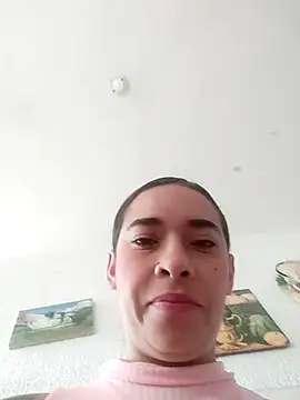 Valenn fernandez online show from 04-16-26, 02:40