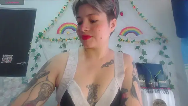 Mitsuha gate online show from 01-15-26, 02:43