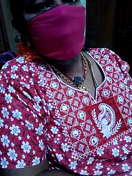 Snapshot of amuthasree chatting on 09-17-25, 12:40 amuthasree online show from 09-17-25, 12:40
