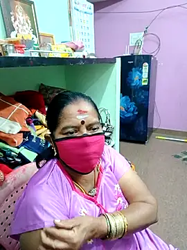 Snapshot of amuthasree chatting on 10-02-25, 05:53 amuthasree online show from 10-02-25, 05:53