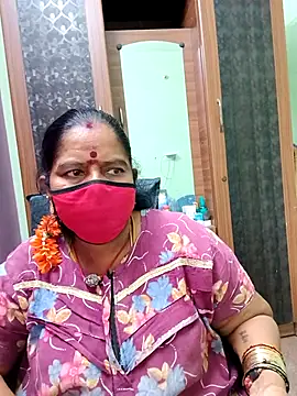 Snapshot of amuthasree chatting on 10-18-25, 04:48 amuthasree online show from 10-18-25, 04:48