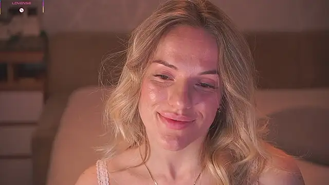 Vanille Mystery online show from 03-29-26, 08:42