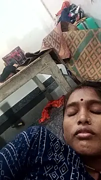 Snapshot of Guriya0076 chatting on 09-17-25, 10:55 Guriya0076 online show from 09-17-25, 10:55