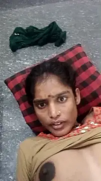 Snapshot of Guriya0076 chatting on 09-24-25, 05:05 Guriya0076 online show from 09-24-25, 05:05