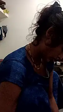 Snapshot of Guriya0076 chatting on 10-06-25, 02:53 Guriya0076 online show from 10-06-25, 02:53