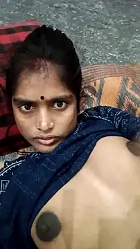 Snapshot of Guriya0076 chatting on 10-09-25, 09:35 Guriya0076 online show from 10-09-25, 09:35