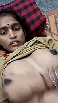 Snapshot of Guriya0076 chatting on 10-12-25, 09:47 Guriya0076 online show from 10-12-25, 09:47