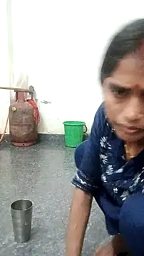 Snapshot of Guriya0076 chatting on 11-03-25, 12:06 Guriya0076 online show from 11-03-25, 12:06