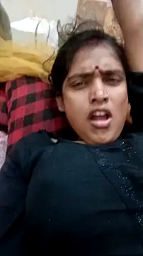 Snapshot of Guriya0076 chatting on 11-22-25, 08:30 Guriya0076 online show from 11-22-25, 08:30