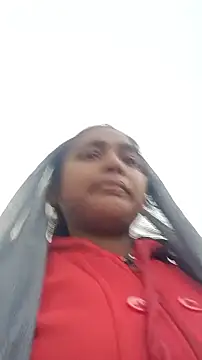 Snapshot of Guriya0076 chatting on 12-14-25, 01:33 Guriya0076 online show from 12-14-25, 01:33