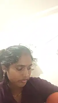 Guriya0076 online show from 07-21-26, 03:47