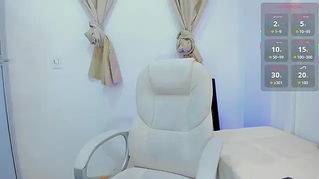 Snapshot of andrea_sanchezz chatting on 10-27-25, 07:07 andrea sanchezz online show from 10-27-25, 07:07