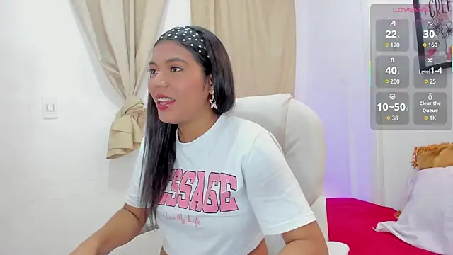 Snapshot of andrea_sanchezz chatting on 11-20-25, 07:13 andrea sanchezz online show from 11-20-25, 07:13