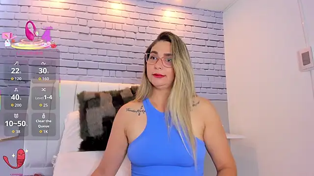 MelanyVegas online show from 09-11-25, 08:14