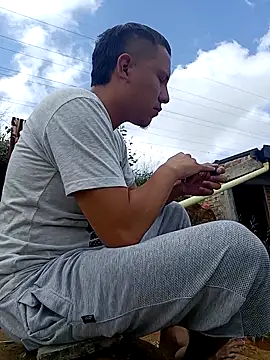 GaaraDiaz online show from 12-17-25, 03:18