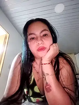 Snapshot of Lunavexa chatting on 03-27-26, 02:28 Lunavexa online show from 03-27-26, 02:28