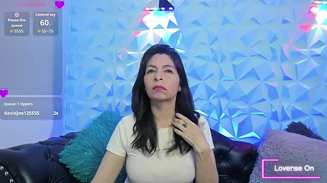 SabinaDeluxe cg online show from 11-15-25, 12:34