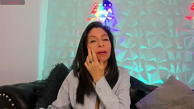 SabinaDeluxe cg online show from 11-29-25, 12:52