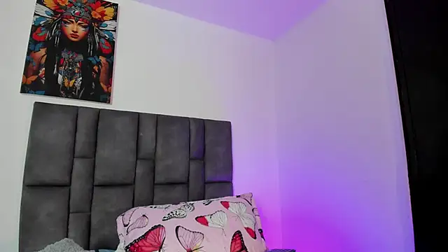 Snapshot of abby_jones2 chatting on 10-01-25, 03:12 abby jones2 online show from 10-01-25, 03:12