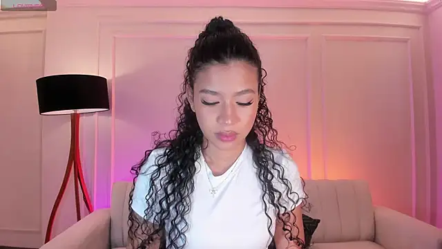 SophieHouston  online show from 09-12-25, 04:12