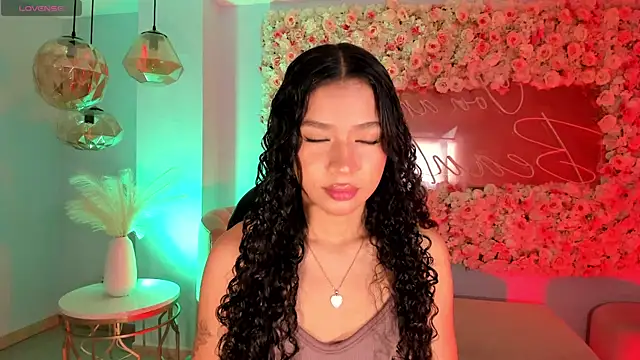 SophieHouston  online show from 09-30-25, 02:27