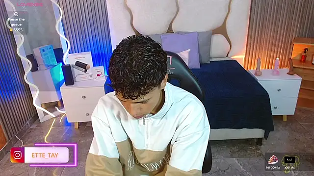 Ette tay online show from 11-15-25, 09:21