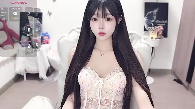 Snapshot of -EEBABY chatting on 09-24-25, 02:31 -EEBABY online show from 09-24-25, 02:31